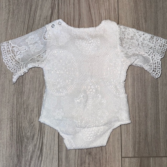 Elegant White Lace Baby One Piece - Picture 5 of 5